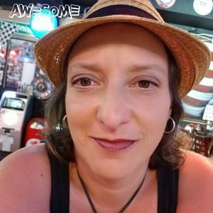 Meet your Posher, Jenn